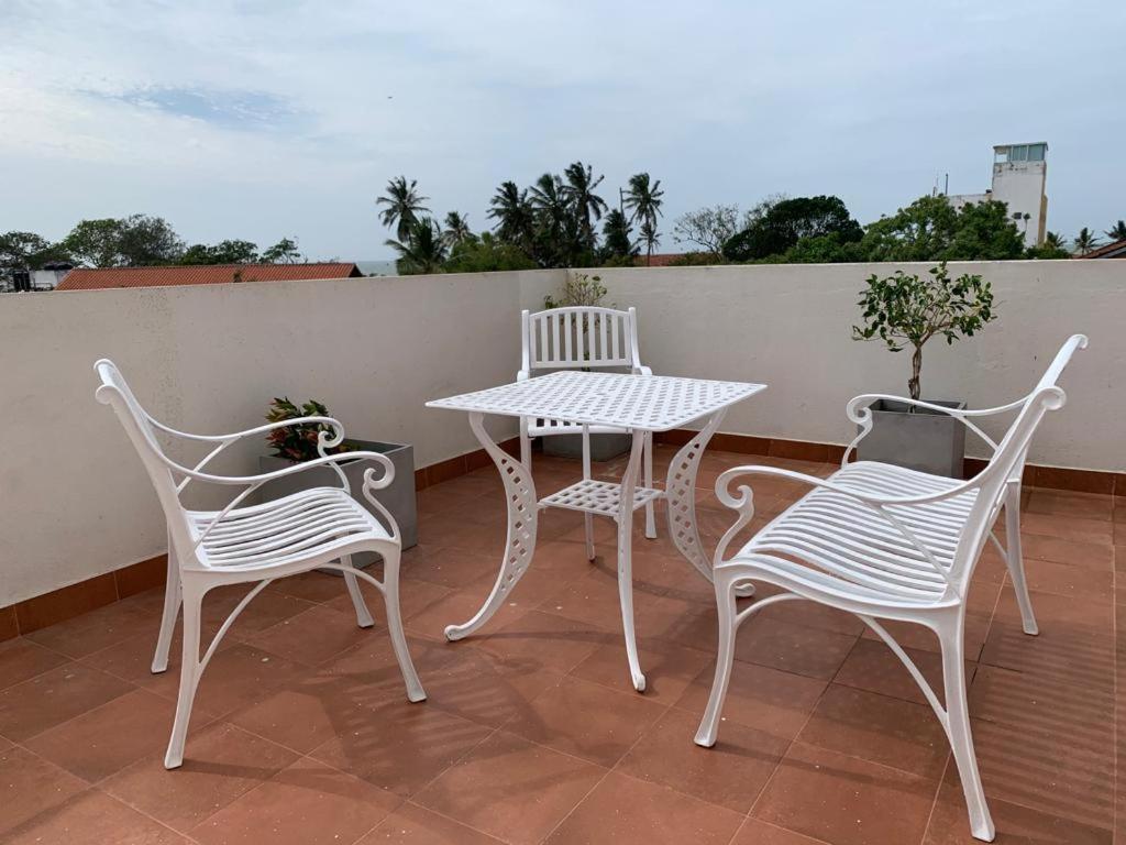 Negombo Fort Gallery Apartment Exterior photo